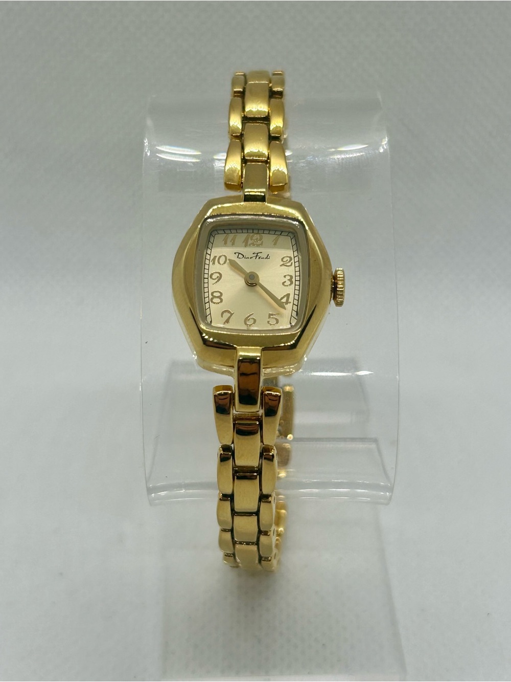 Diva Fandi Gold Tone Women’s Watch w/ Extra Links & Tool Quartz Dress Watch